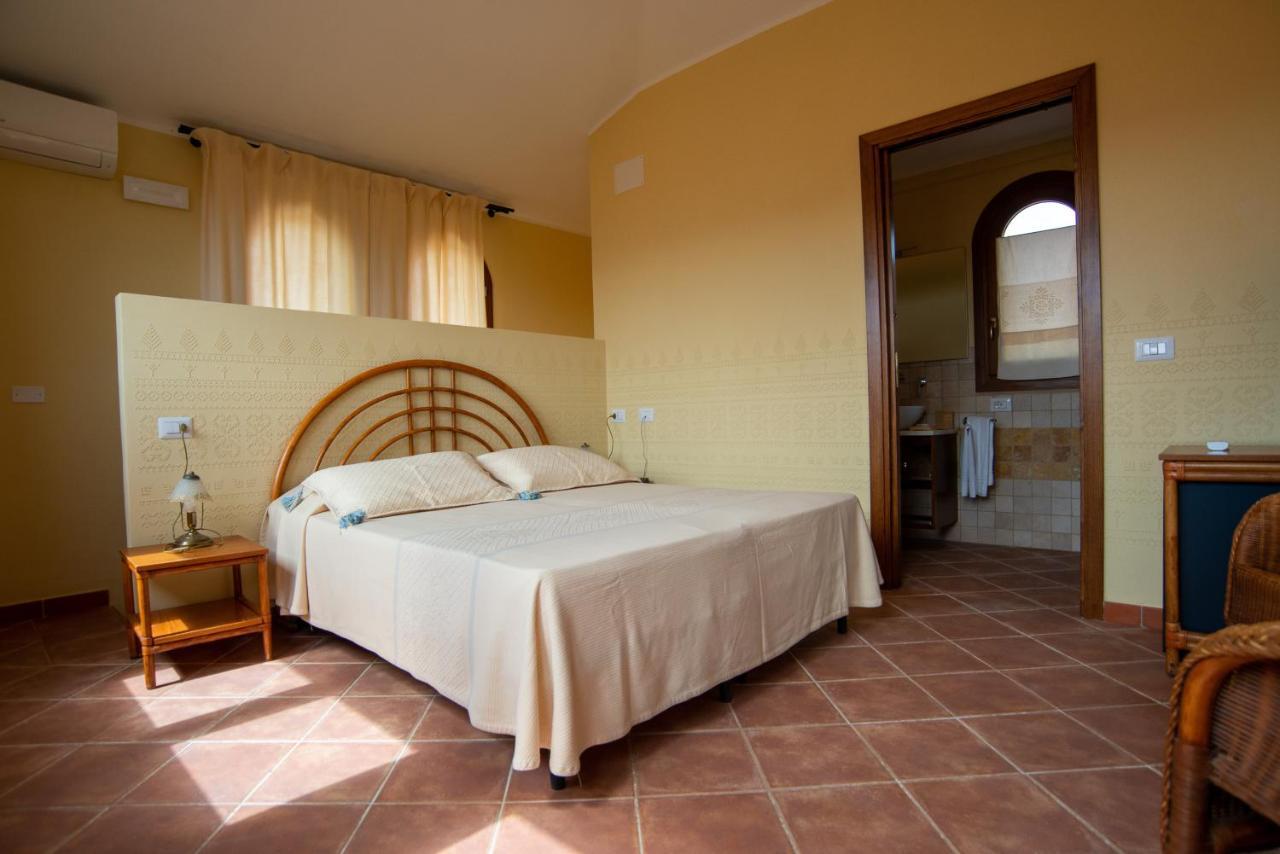 S'Ena Hotel Arbus Exteriér fotografie
