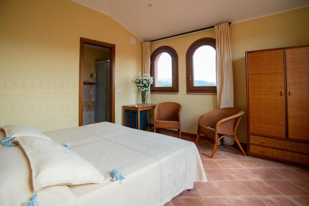 S'Ena Hotel Arbus Exteriér fotografie